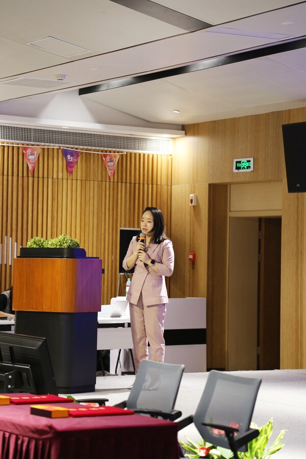 迪安诊断副总裁、健康To C事业部总经理王彦肖致辞
