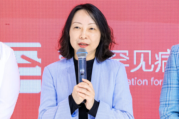 诺华公司中国区副总裁、传播及患者沟通部负责人许蕴兰