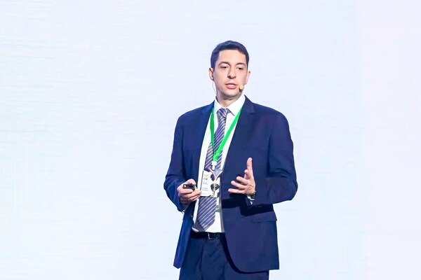 勃林格殷格翰大中华区动物保健业务负责人安烁炜
