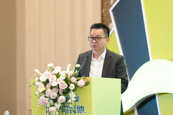 新华网编委邱小敏