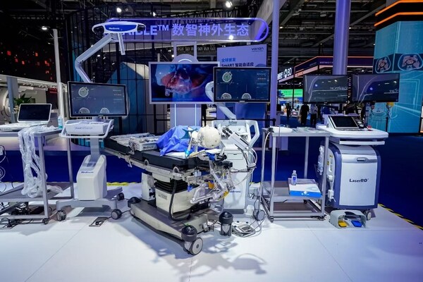 美敦力 AiBLE™数智神外生态