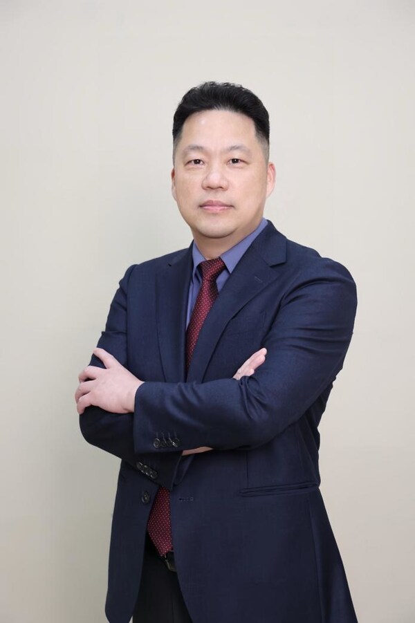 天津医科大学第二医院党委书记陈康寅