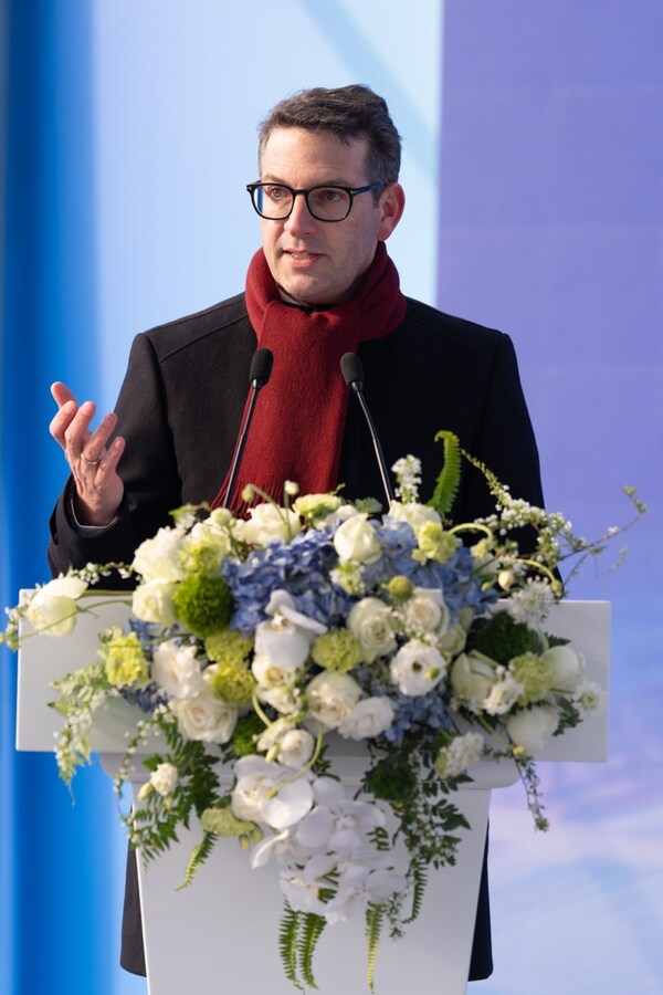 蔡司大中华区总裁兼首席执行官费铭远（Martin Fischer）